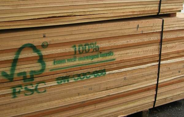 FSC认证的木材带有FSC认证标签